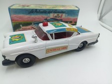 Coche Patrulla Carretera Con Caja Carlos V De Colección Argentino Bichi Sin Batimóvil Batman