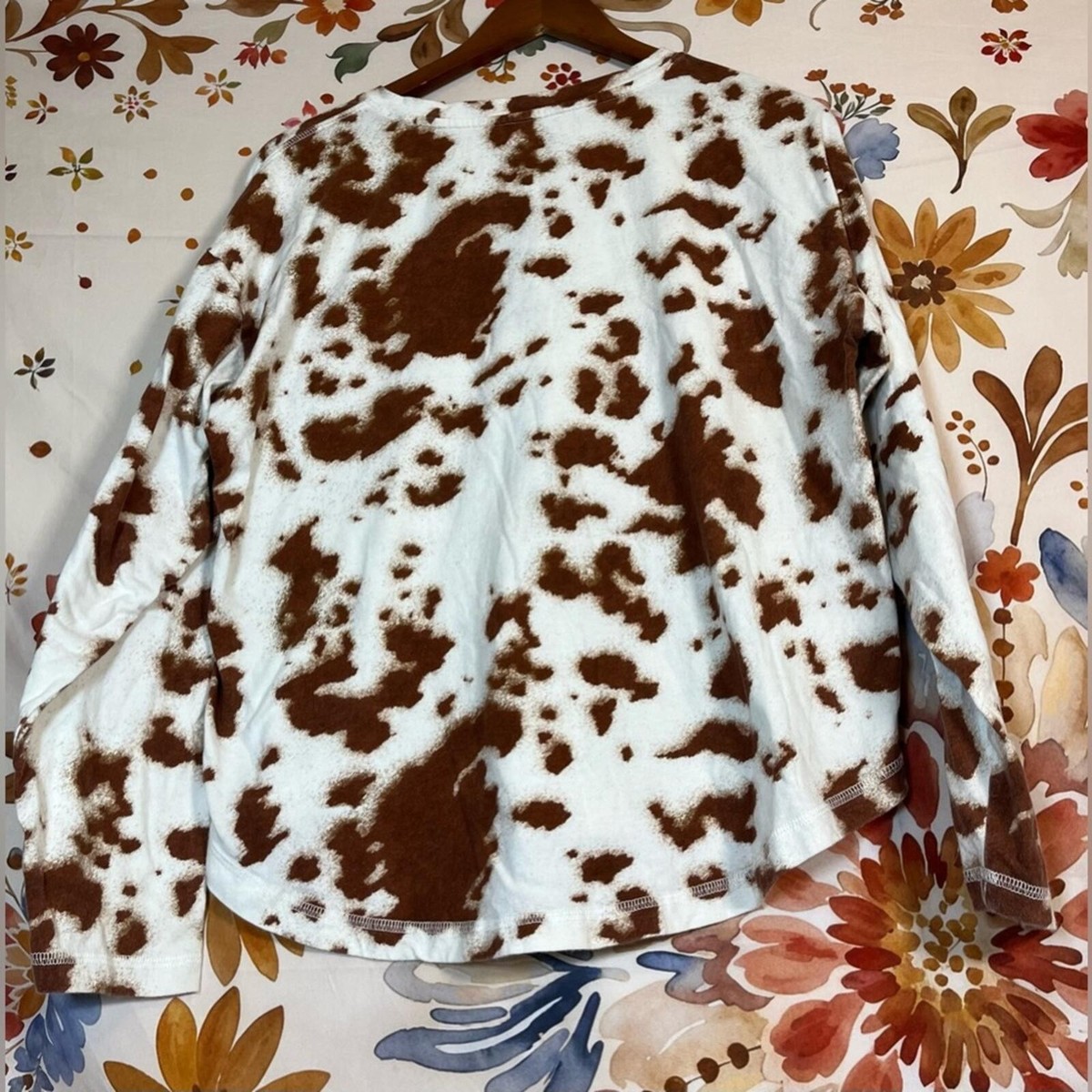 Ariat L Womens Relaxed Fit Midwest Cow Print Cowgirl Brown White Henley Tee View 3