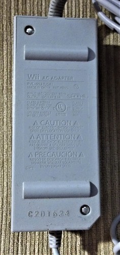 OEM Nintendo Wii Original Power Supply AC Adapter Cord Cable - Picture 2 of 9