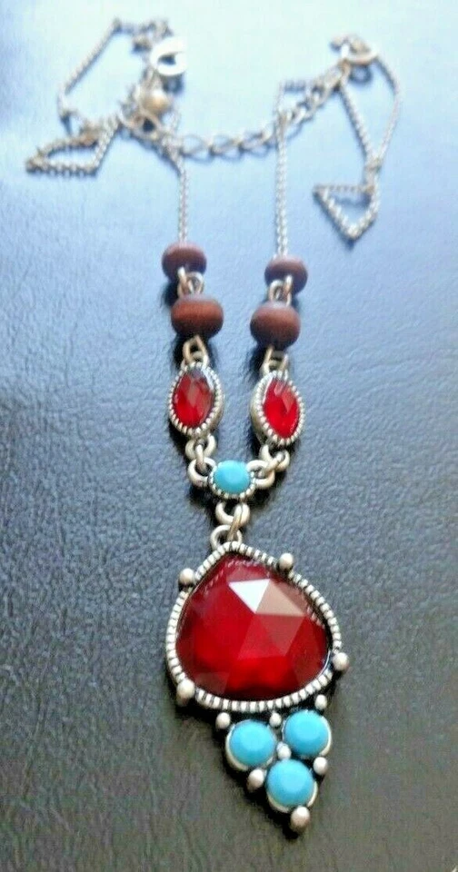 Vtg AVON NRT Necklace 16" Red Turquoise Rhinestones Wood Beads Silver Tone Chain Foto 3 de 4