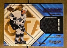 WAYNE GRETZKY 2000-01 Upper Deck Game Gear Used Glove Patch Los Angeles Kings 