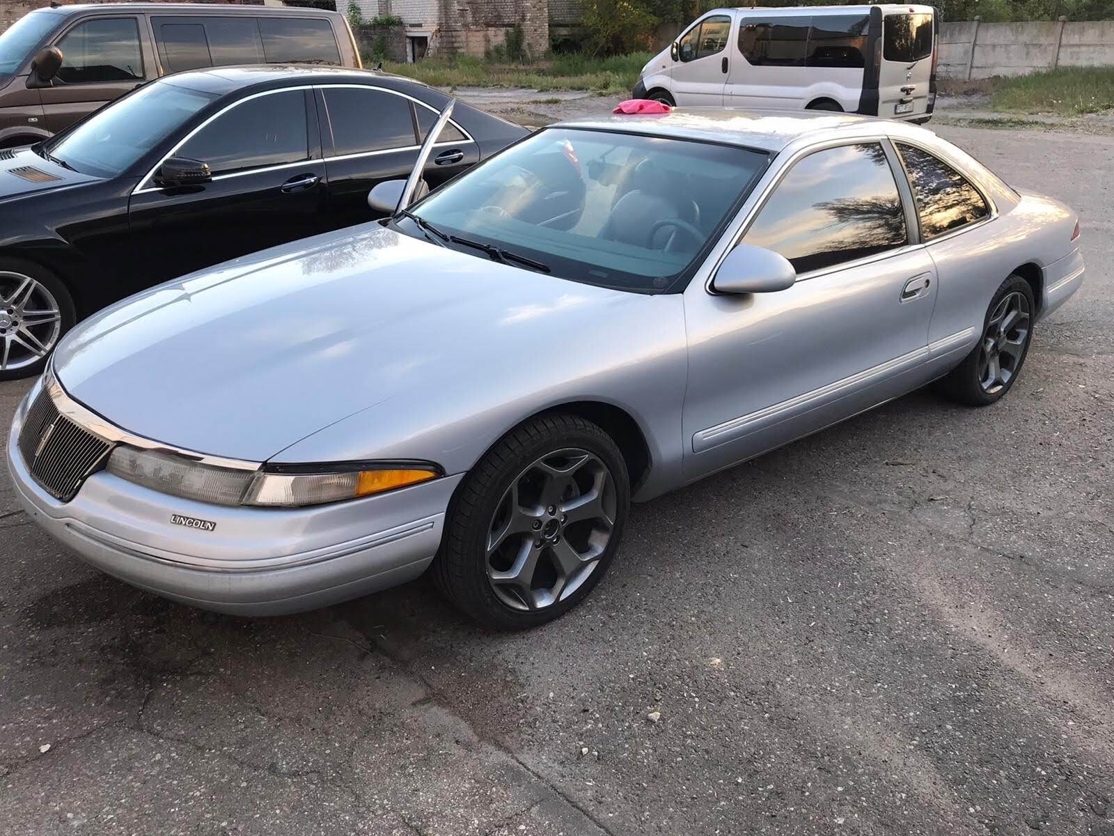 Image 01 - LINCOLN CONTINENTAL MARK VIII, LHD