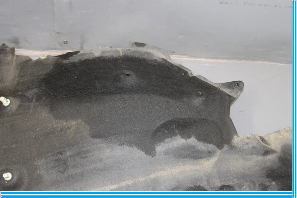 Guardabarros delantero derecho BMW 750i 09-15 protector contra salpicaduras trasero fabricante original Foto 3 de 4