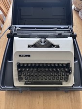 Vintage Royal Express 12 Typewriter with Case And Manual thumbnail