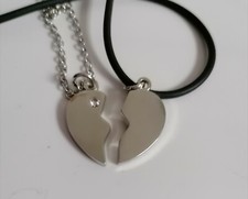Puzzle Kette Paar,Liebe,Herz 2 Teile,Verlobung,Freunde,playboy,Hochzeit,Anhänger