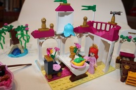 LEGO 41052 Disney Ariel's Magical Kiss Complete w/ Parts/Mini Figs/Manual NO BOX