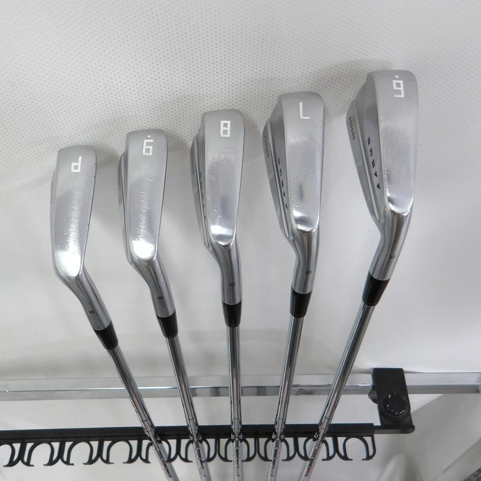 Daiwa Iron Set ONOFF FORGED(2020) KURO Stiff NS PRO MODUS3 TOUR105 5 pieces - Image 3 of 4