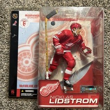 McFarlane NHL 30 SportsPicks Figures Revealed 25