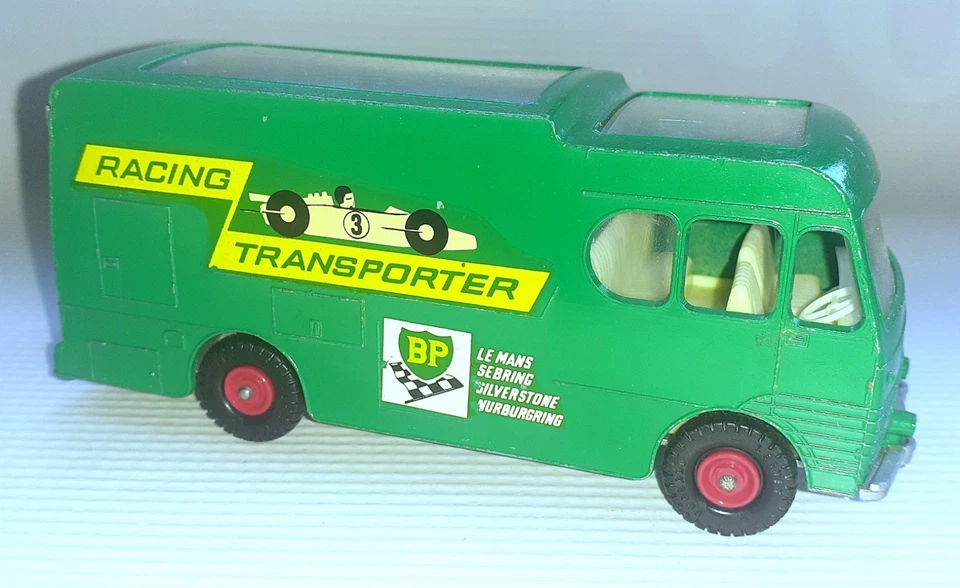 Vintage Lesney Matchbox Major Pack M-6 Racing Transporter & #52 BRM - Image 2 of 4