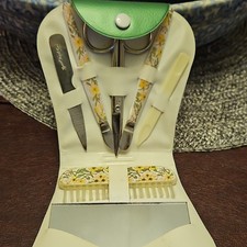 Solingen Floral Manicure Pedicure Kit Green C...
