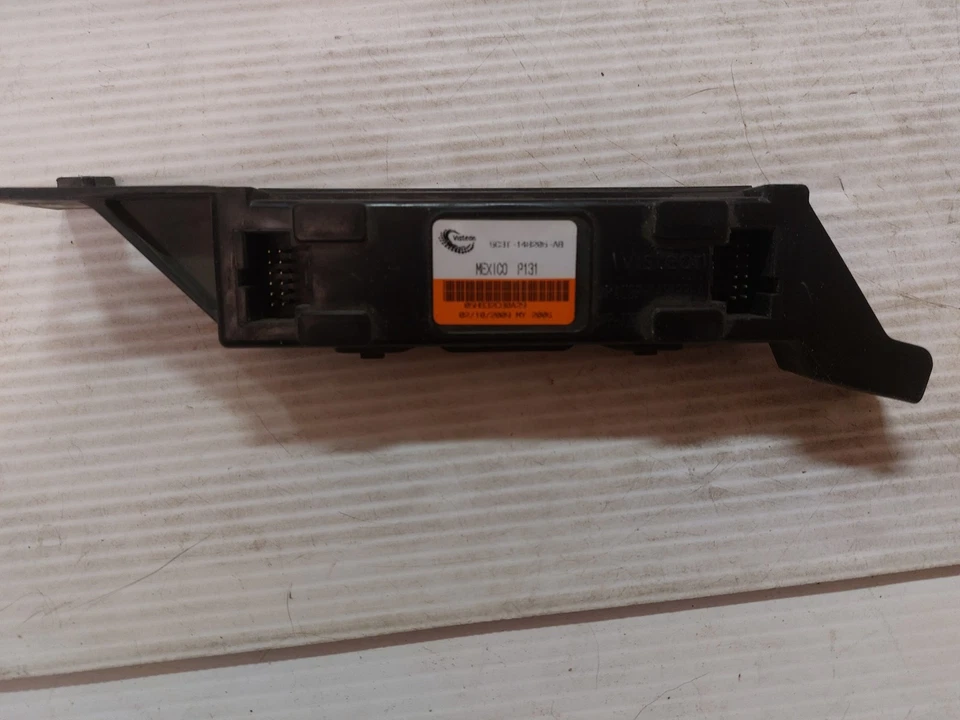 2005-07 Ford F250-550SD Multi Function Module, 5C3Z-14B205-A - Image 2 of 4