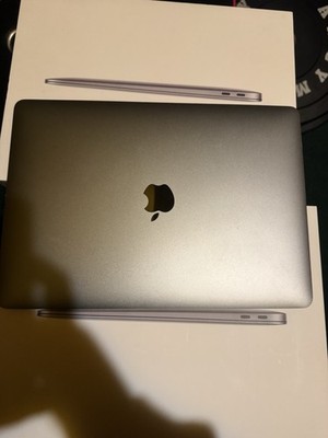 Apple MacBook Air 13-inch A2337 M1 8GB RAM 256GB SSD Silver Touch ID Wi-Fi