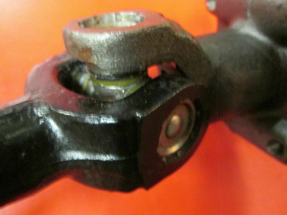 81 82 83 Suzuki GS650 G GL Final Drive Shaft & U-Joint GS 650 1981 1982 1983 - Image 3 of 4