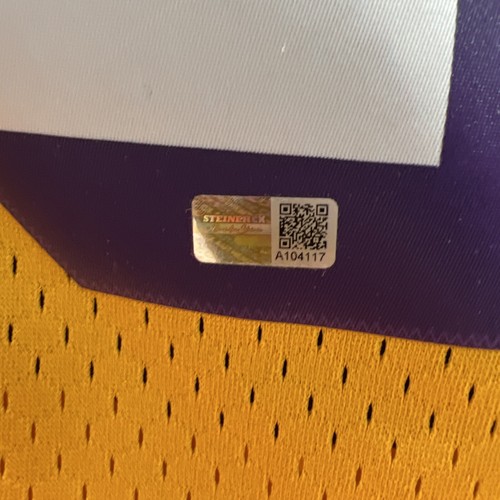 Jerry West M&N Inscribed LA Lakers Signed Yellow Handprint Jersey Steiner - Picture 8 of 9