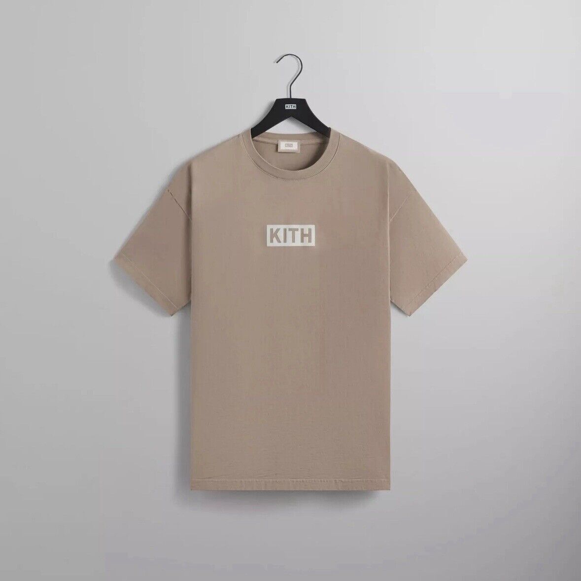 Brand New KITH Loyalty Box Logo Tee - Molecule - Size M Brand New KITH Loyalty Box Logo Tee - Molecule - Size M