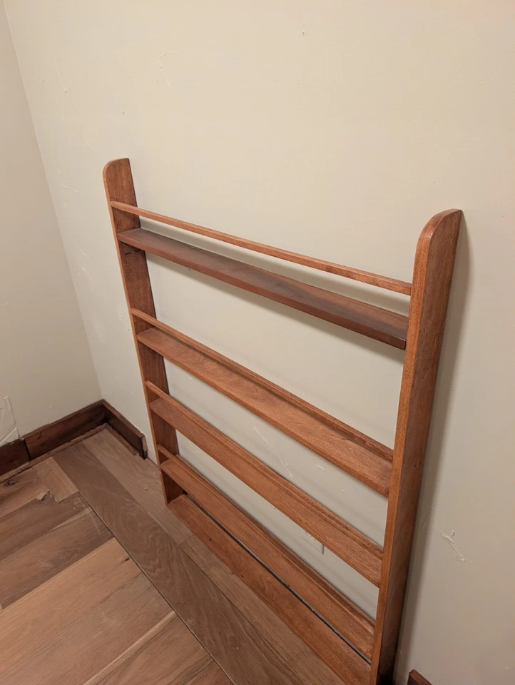 Estante para placas de madera maciza Foto 3 de 3