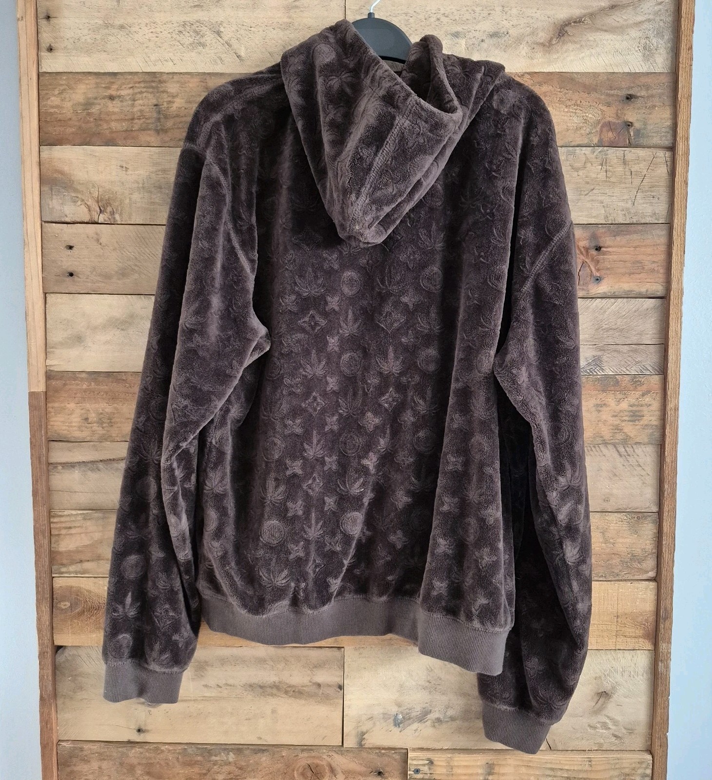 Maison Article Embossed Velour Pullover Hoodie Me… - image 7