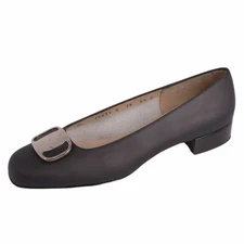 Salvatore Ferragamo PUMPS Vara Leather HEELS Shoes 6.5c (equivalent Used MOLO-0