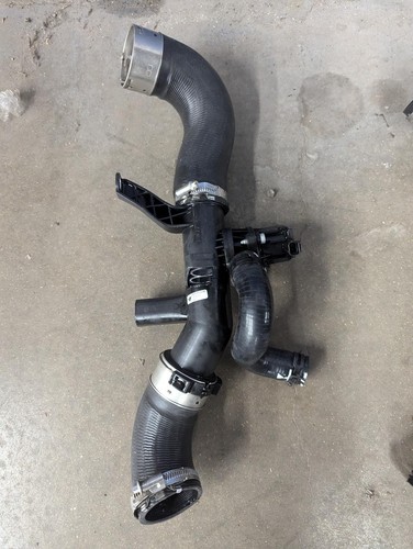 20 EVOQUE Intercooler Air Outlet Hose Pipe w/Turbo Actuator --50K-- - Picture 2 of 12