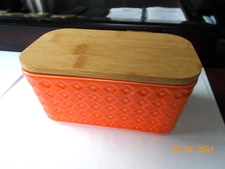 Ceramic Orange Woven Design Wood Top with Seal Refrigerator Dish