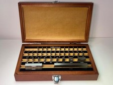 New Mitutoyo 35 Pc Rectangular GRADE 3  Gage Block Set. 516-915 Japan