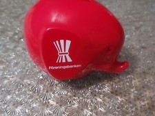 Red FORENINGSBANKEN Vintage Coin Bank Finland Elephant   No Key