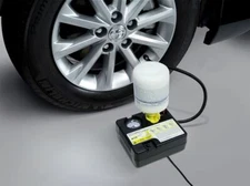 Genuine toyota emergency tire repair kit with air pump for large size tires 