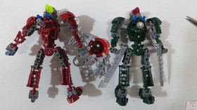 Lego Bionicle 8601 Toa Vakama 8605 Toa Matau