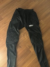 Tormannhose Anatomic v. UHLSPORT gr. 128 Neuwertig!
