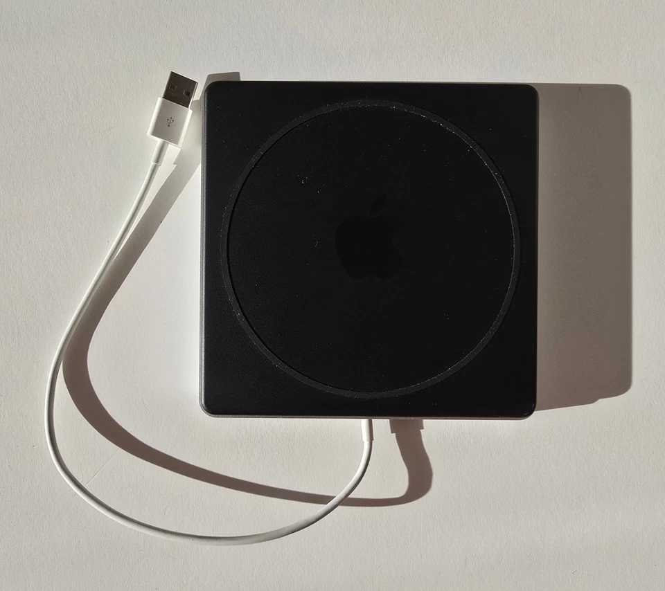 Apple USB SuperDrive (A1379) USB 2.0 External Optical CD-RW/DVD-RW Burner Tested - Image 2 of 3