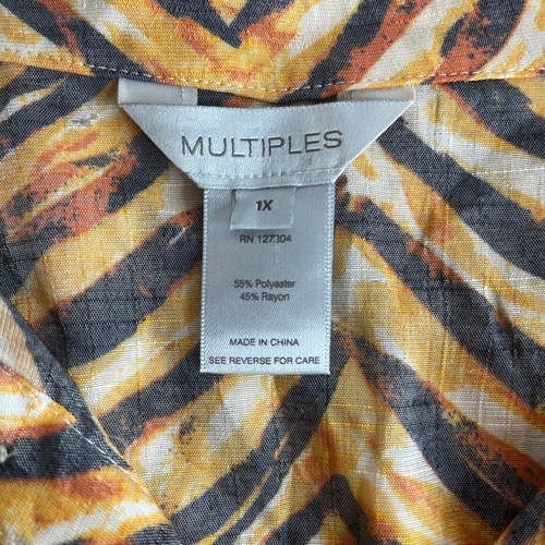 Multiples Womens Button Up Top Size 1X Orange Tiger Collared Roll 3/4 Sleeve - Picture 9 of 10