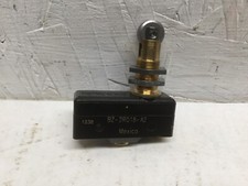 Micro Switch BZ-2R18-A2 Roller Limit Switch 15A 125, 250 or 480 VAC
