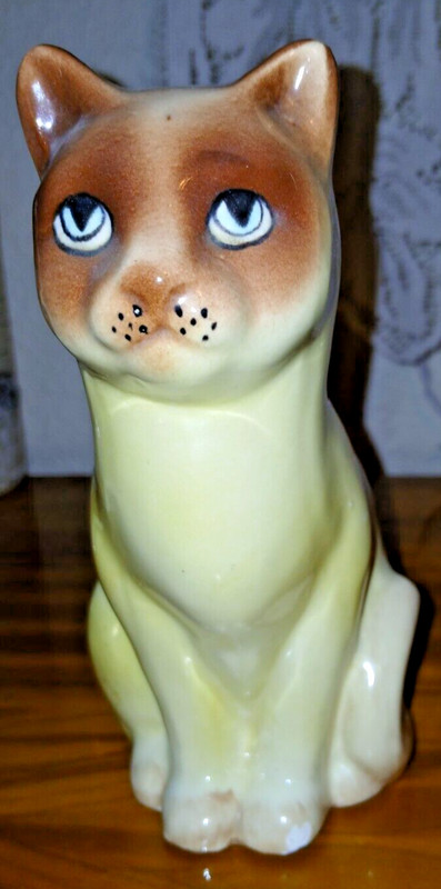 Vintage Brayton Laguna Pottery Ceramic Siamese Cat