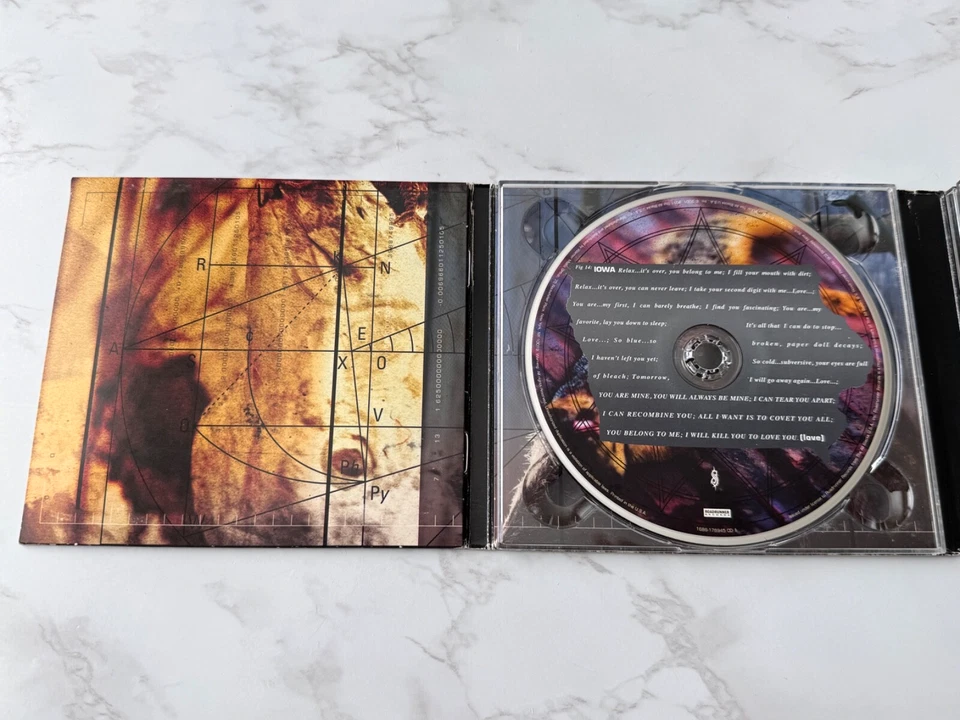 Slipknot Iowa 2 CD/DVD Digipak 10TH ANNIVERSARY ED. 2011 BONUS TRACK! RARE! OOP! - Image 2 of 4