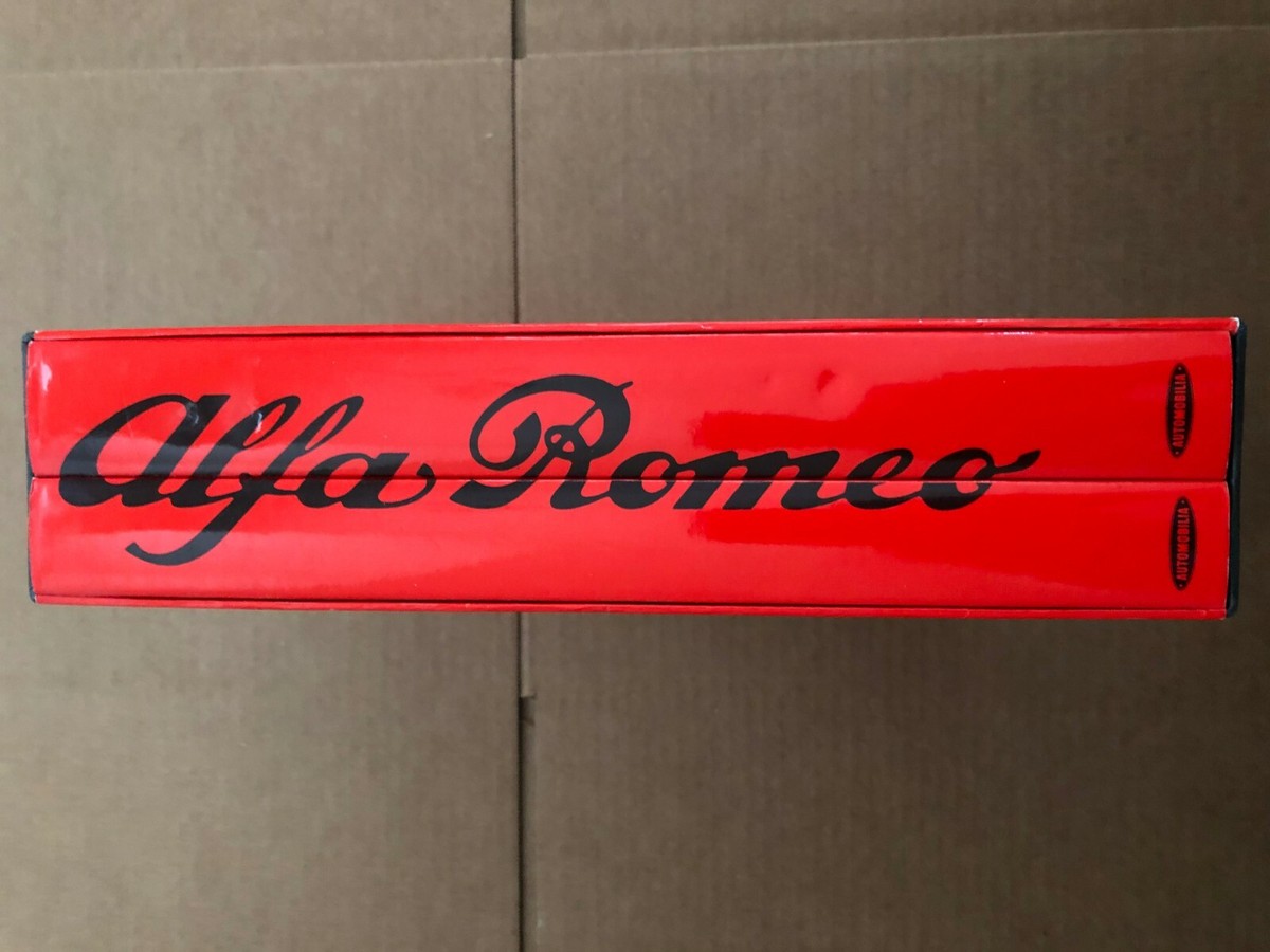 洋書 Alfa Romeo Catalogue raisone 1910-1989 s-l400.jpg