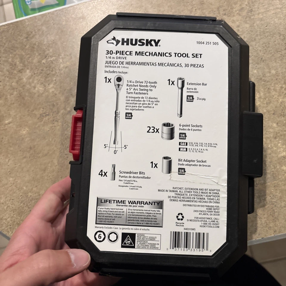 30 PIECE HUSKY 1/4"-INCH -IN DRIVE SOCKET WRENCH SET - Image 3 of 3