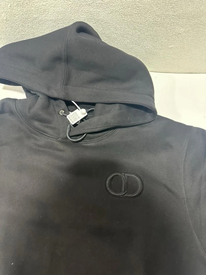 Sudadera con capucha negra Christian Dior Foto 2 de 3