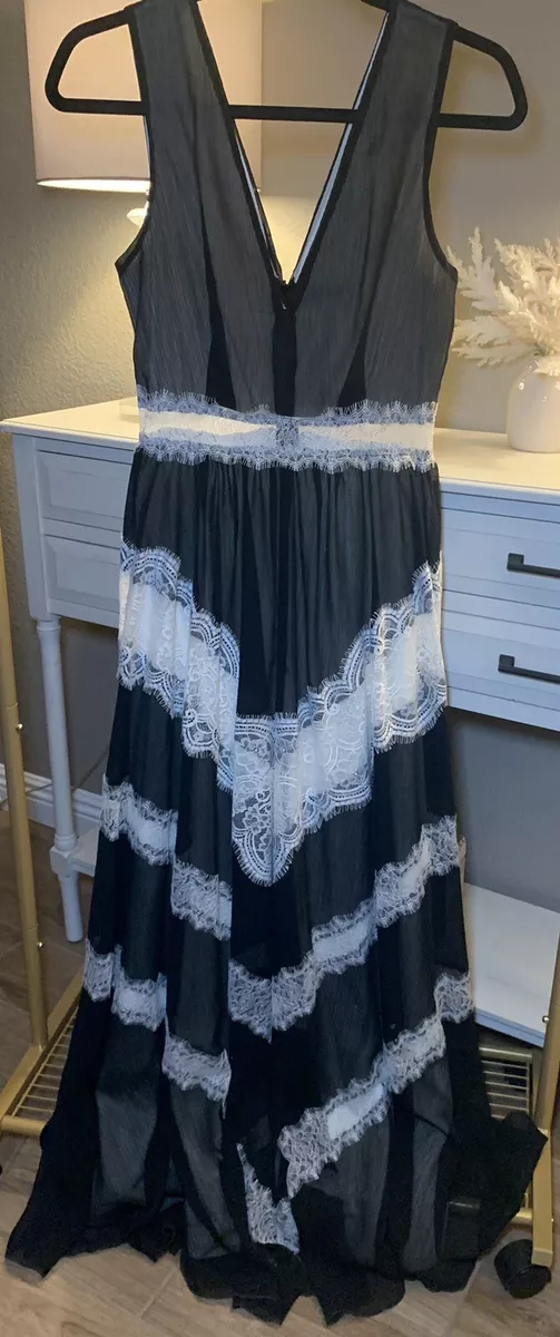 Venus Black White Lace Maxi Dress
