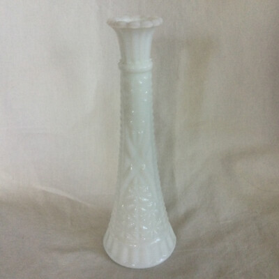 Vintage 9'' Anchor Hocking Stars & Bars Milk Glass Flower Bud Vase Made In USA