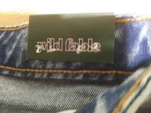 Wild Fable Women's Size 0 Highest Rise Medium Wash Distressed Jean Shorts - Picture 7 of 11