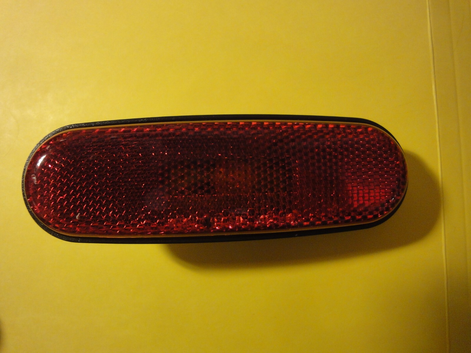 NEW/OLD Stock 2005-6 Ford GT Red Marker Lamp 4G7Z-15A201-AD/AB