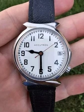 Vtg Rare 1967 Bulova Accutron 218 Bow Tie Lugs Electronic Tuning Fork Watch Date