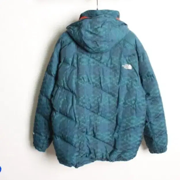 The North Face Checked Pattern Down Puffer Jacket… - image 1