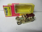 Matchbox Lesney Yesteryear Y-15 1906 Rolls Royce- GOLD PLATED, base struts, box
