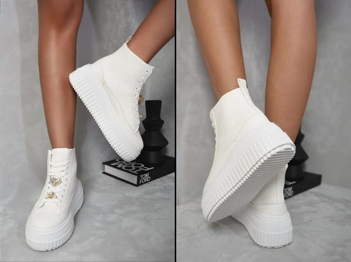 iKrush Up High Top Plateau Sneaker mit Zierdetails Plateau Schnürung - Bild 2 von 8