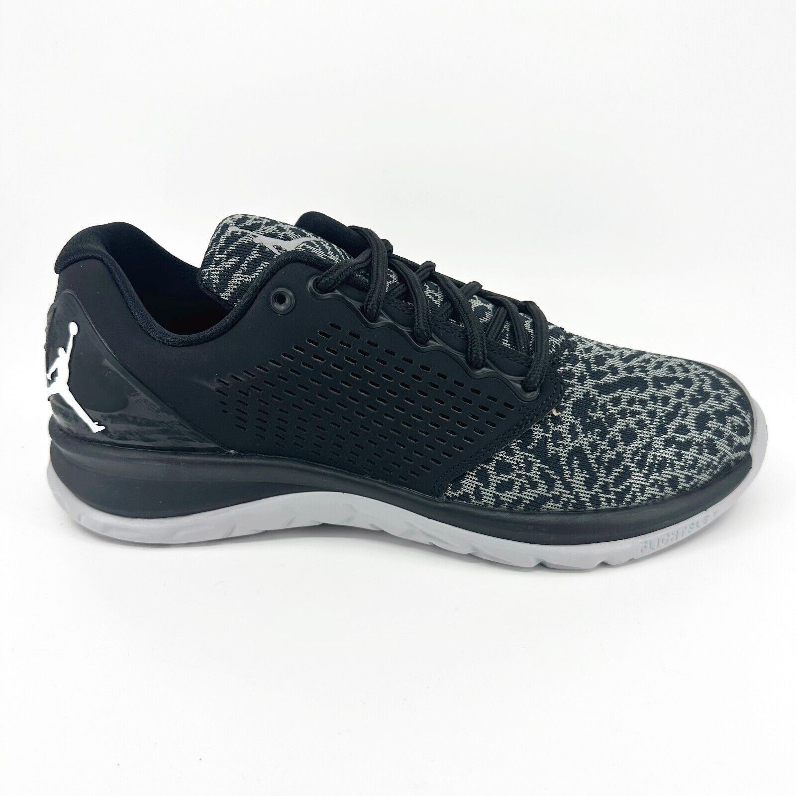 Мужские кроссовки Jordan Trainer ST Black White Wolf Grey Elephant Print 820253 010