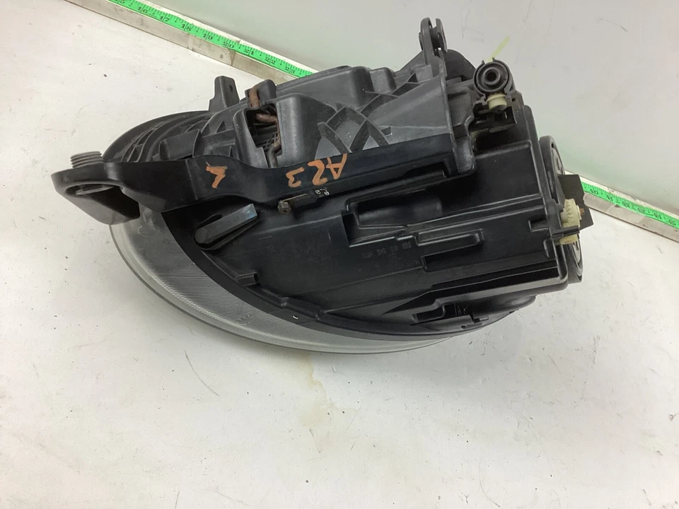 Faro halógeno delantero del lado del conductor Volkswagen Beetle 2012-2019 OEM Foto 4 de 4