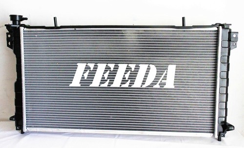 2311 Radiator For 2001-2004 Dodge Grand Caravan 3.3 3.8 2002 2003 - Picture 2 of 3