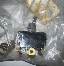 NEW Carling Technologies Switch Toggle 0939