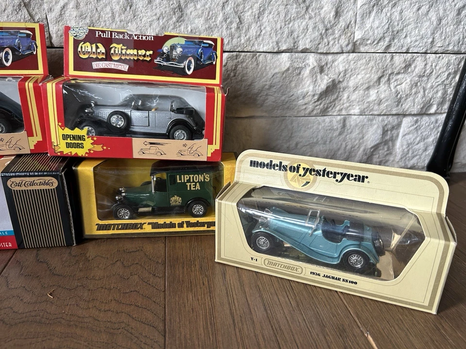 Vintage Lot of 7, Die Cast Metal Cars: Ertl, Hotshots, Matchbox & Road Tough - Image 3 of 4